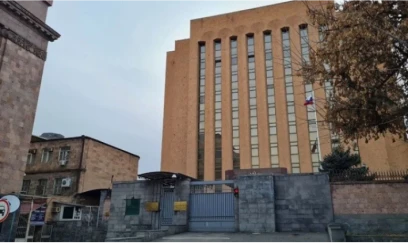İrəvanda Putinə qarşı aksiya başladı 