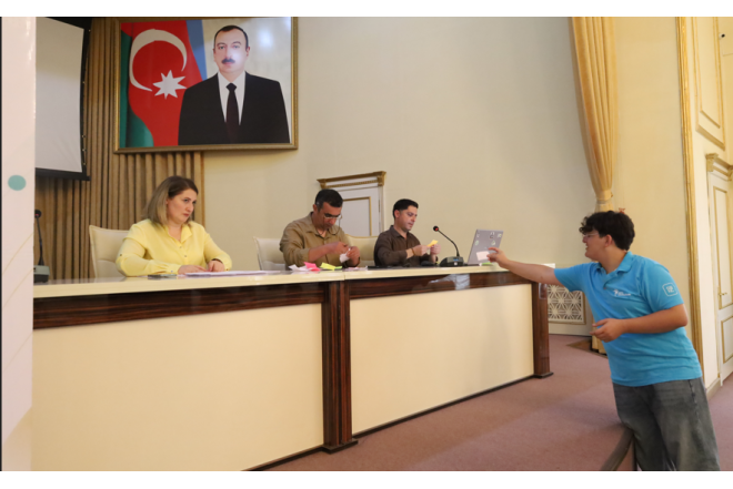 "Məktəblilər arasında intellektual yarış" layihəsi çərçivəsində yarışlara start verildi 