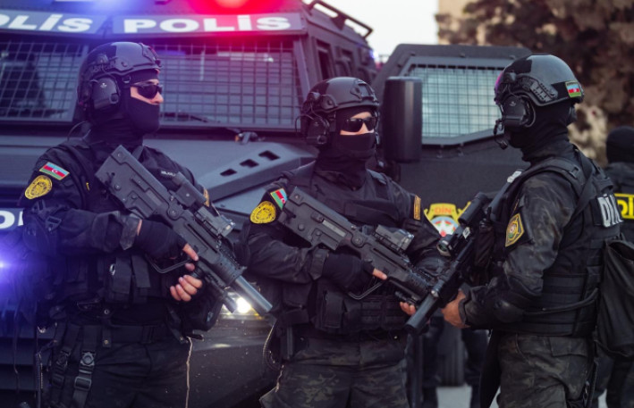 Polislərə silahlı müqavimət göstərən şəxs zərərsizləşdirildi 