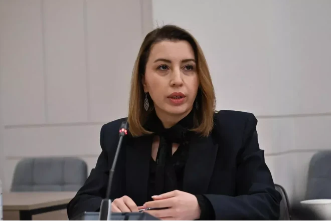 Qriqoryan İrəvana niyə gec qayıdıb? 