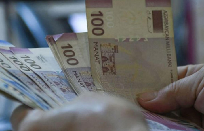 Bu şəxslərin maaşı və pensiyası artırılır 