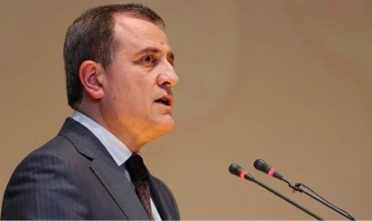 Ceyhun Bayramov Tahsin Ərtoğruloğlu ilə görüşüb 