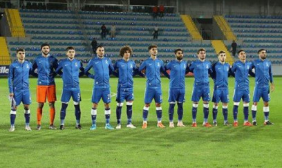 Millimiz Çexiya ilə heç-heçə etdi 