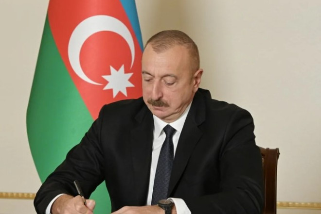 İlham Əliyev bəzi hərbçiləri təltif etdi - SƏRƏNCAM 