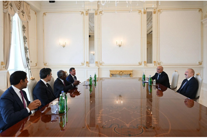 İlham Əliyev "Global Infrastructure Partners" şirkətinin rəhbərini qəbul edib 