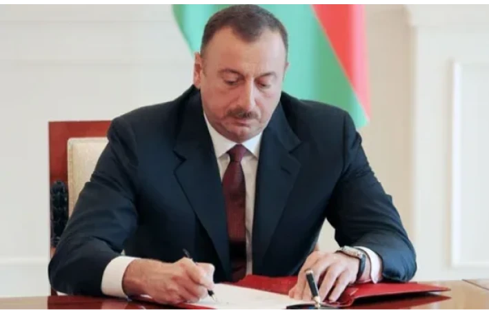 Prezident fərman imzaladı 