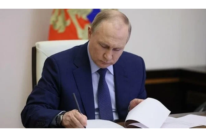 Putin Savelyevi işdən çıxartdı - Səbəb