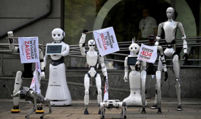 Robotlar süni intellektə etiraz edib 