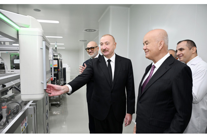 Prezident dərman istehsalı müəssisəsinin açılışında - FOTOLAR