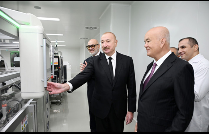 Prezident dərman istehsalı müəssisəsinin açılışında - FOTOLAR
