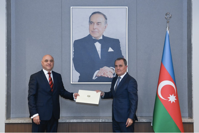 Ceyhun Bayramov Gürcüstanın yeni səfirini qəbul edib 