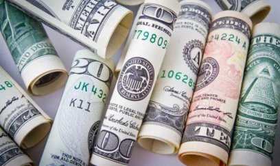 Dollar almaq istəyənlərin NƏZƏRİNƏ! 