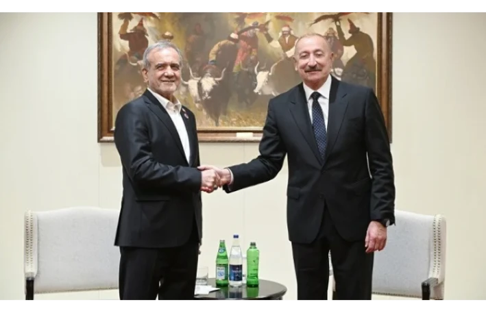 İlham Əliyevin Pezeşkianla görüşü başladı - YENİLƏNƏCƏK