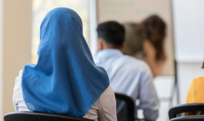 Böyüklərin ideoloji mübahisələri uşaqların oyununa çevrilir