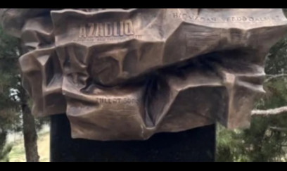 Nəcəf Nəcəfovun məzarı üzərindəki barelyef bərpa edilib 