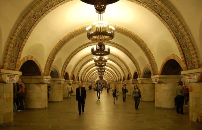 Kiyev metrosunun fəaliyyəti dayandırılıb 