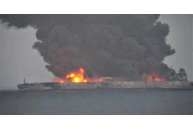 ABŞ-dan İrana qarşı sərt addım: 10 tanker vuruldu, 135 gəmi geri qaytarılıb