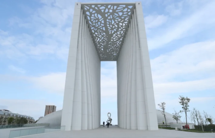 Kambocanın baş naziri Zəfər parkını ziyarət edib