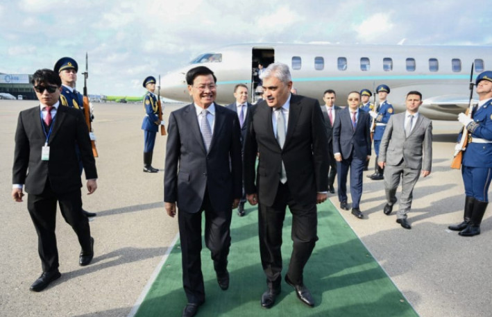 Laos Prezidenti Azərbaycana rəsmi səfər edib