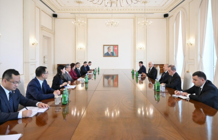 Prezident İlham Əliyev Vanq Yini qəbul edib 
