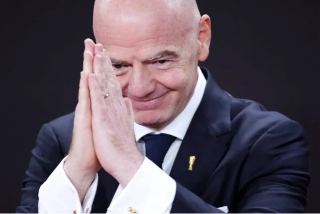 İnfantino üzr istədi 