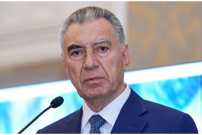 Əli Həsənova yeni vəzifə verilir 