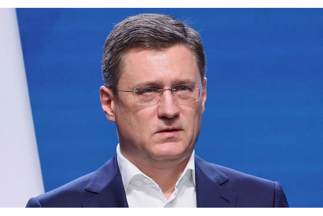 Rusiya dizel yanacağı daşıyan ilk tankeri dünya bazarına yola saldı - Aleksandr Novak