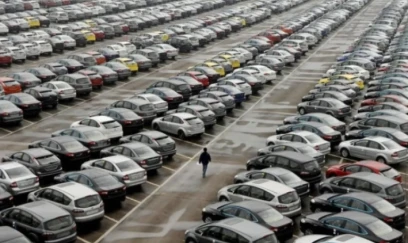 Gürcüstandan Azərbaycana avtomobil ixracı 32% azalıb 