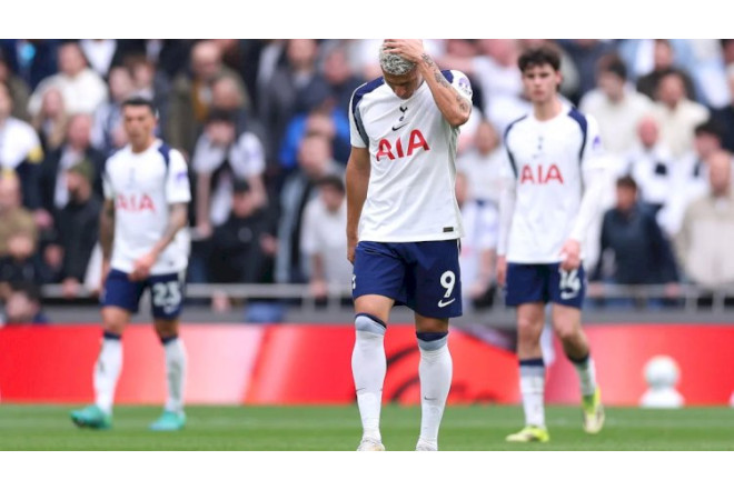 “Tottenhem”dən dəhşətli antirekord 