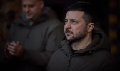 Zelenski müsahibə zamanı AĞLADI 