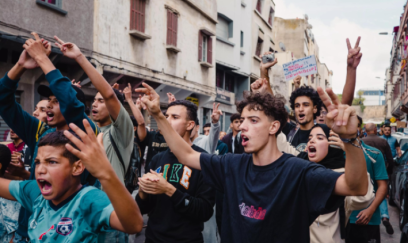 Gələcəyə inamsızlıq və sosial böhran: Gəncləri küçələrə çıxaran nədir?