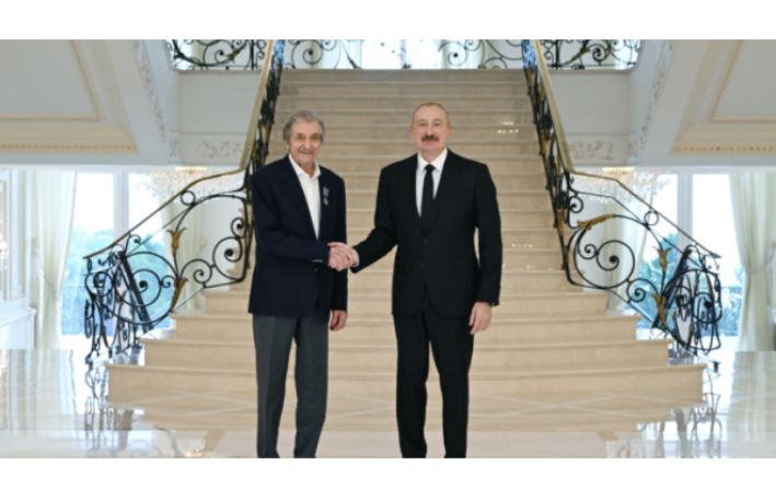Prezident Xalq artisti barədə: “Həmişə görüşəndə xoş hisslər keçiririk”
