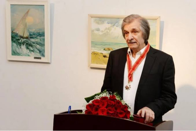 “İstiqlal“ ordeni ilə təltif edilən Fərhad Xəlilov KMDİR?