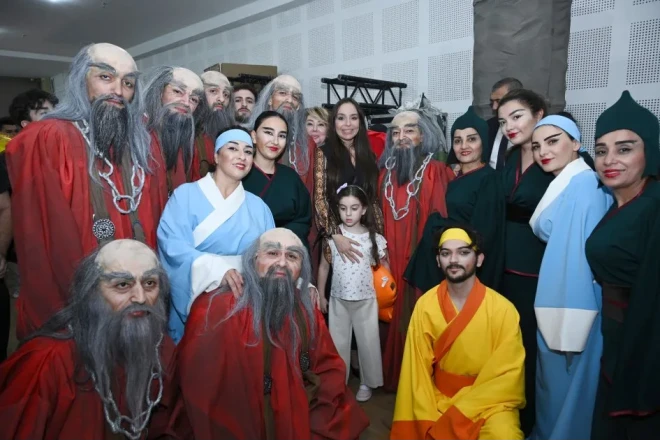 Bakıda çoxdan gözlənilən premyera baş tutdu - FOTO