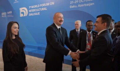 Prezident qonaqlarla görüşdü - VİDEO