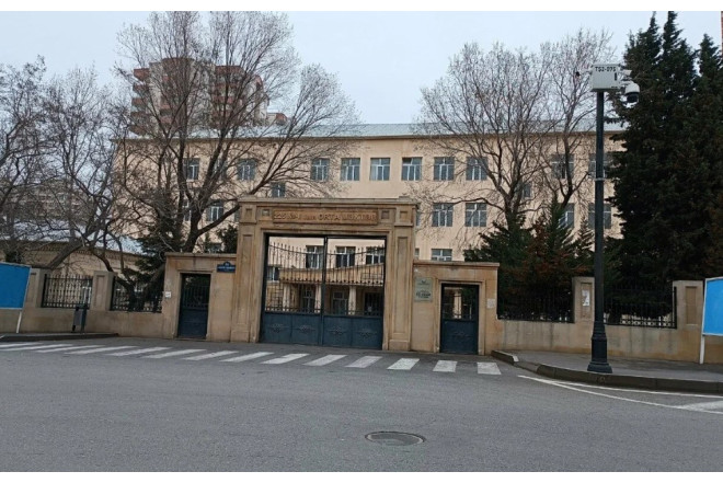 Yasamalda məktəbdə bədbəxt hadisə - Şagird öldü