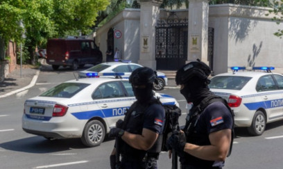 Belqradda İsrail səfirliyi önündə TERROR CƏHDİ