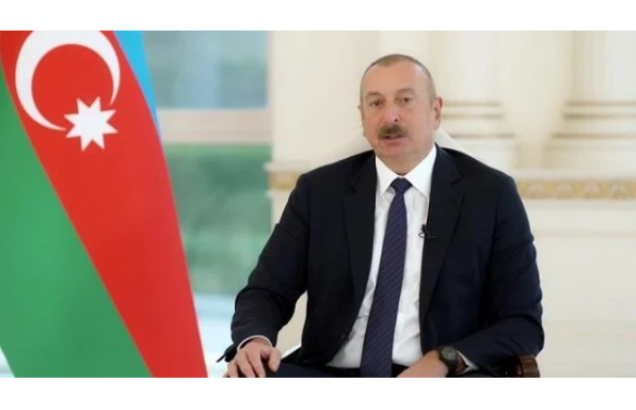 İlham Əliyev qalib ölkəyə mükafatları təqdim etdi 
