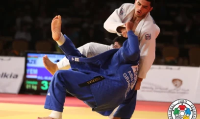 İslam Rəhimov Avropa çempionu oldu 