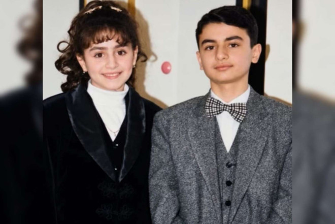 2 məşhur azərbaycanlı müğənninin birgə uşaqlıq FOTOSU