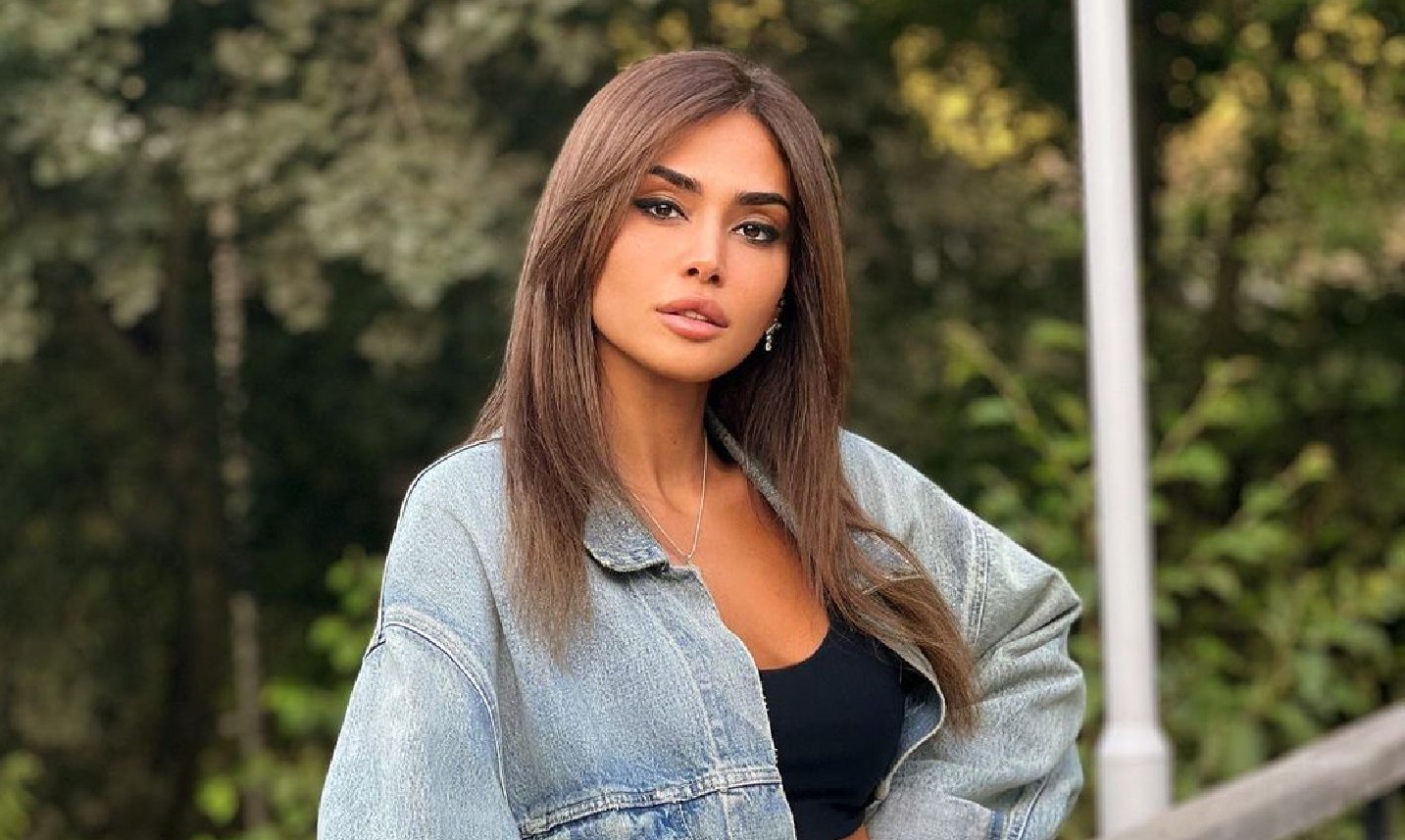 “Ömrümün sonuna kimi bir kişi ilə yaşamaqdan bezərəm” – Pərvin Abıyeva 